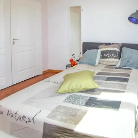 Nice In With Kitchen